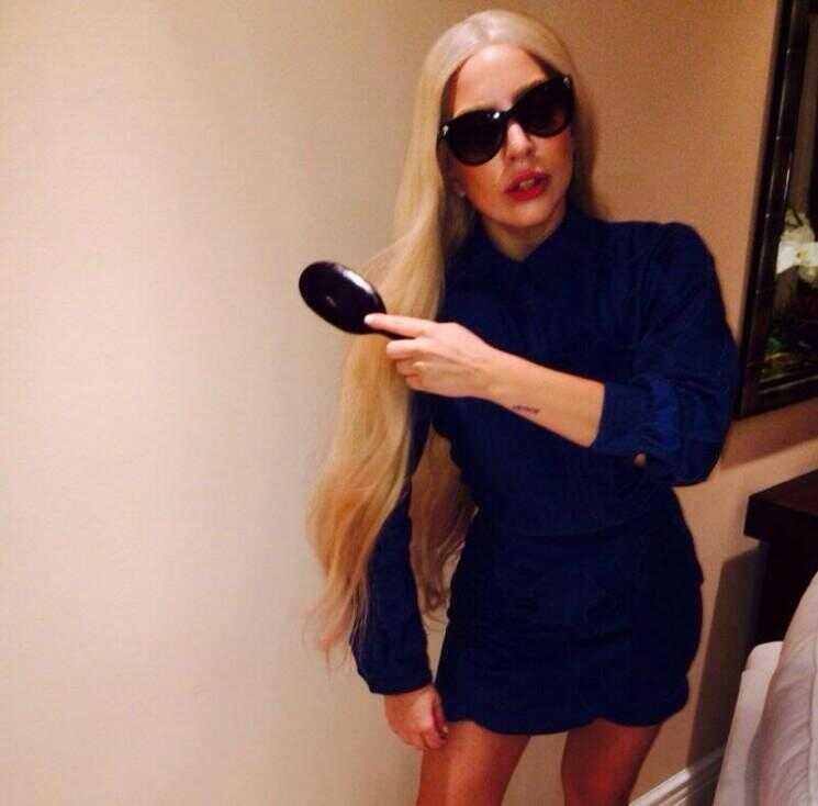 Lady Gaga New Song 2014: Gypsy 'Music Video artpop Chanteur Films avec Real Housewives de Beverly Hills Moulage