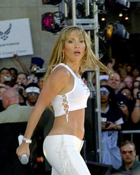 Jennifer Lopez hasnt vieilli en 10 ans!  (Photos)