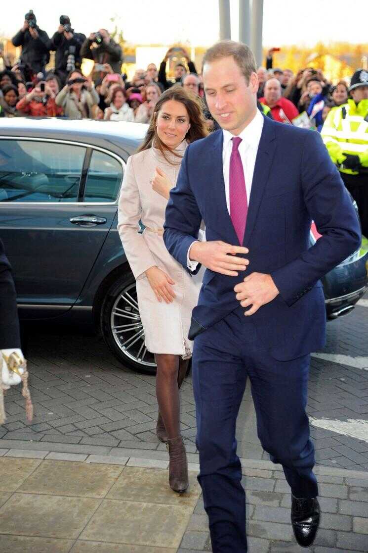 Elle est enceinte!  Kate Middleton bosse de bébé toutes les photos!