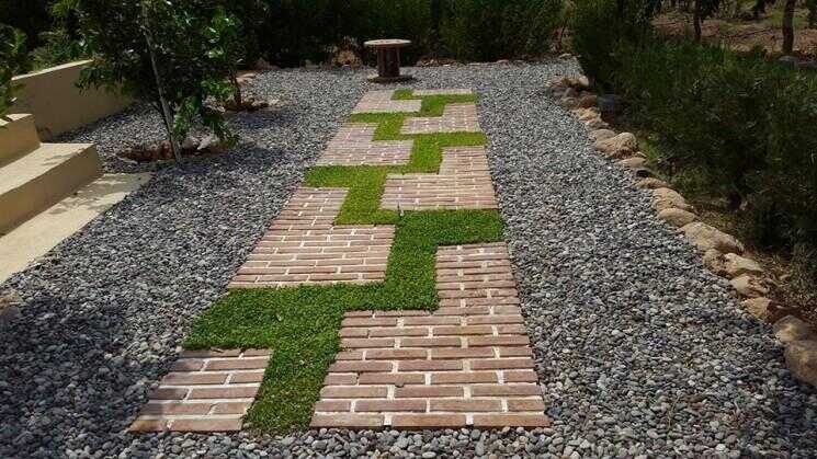 25 Pathways pour votre jardin