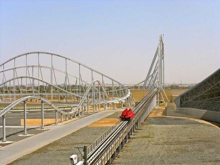 Ferrari World Theme Park à Abu Dhabi
