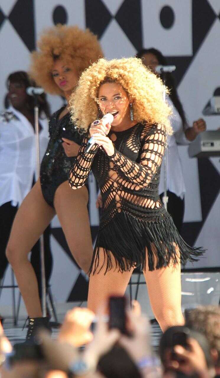 Beyonce Knowles Turns 30!  Check Out 30 de ses plus féroces Looks!  (Photos)