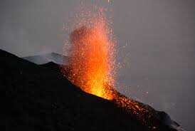 Top 10 des volcans les plus célèbres dans le monde