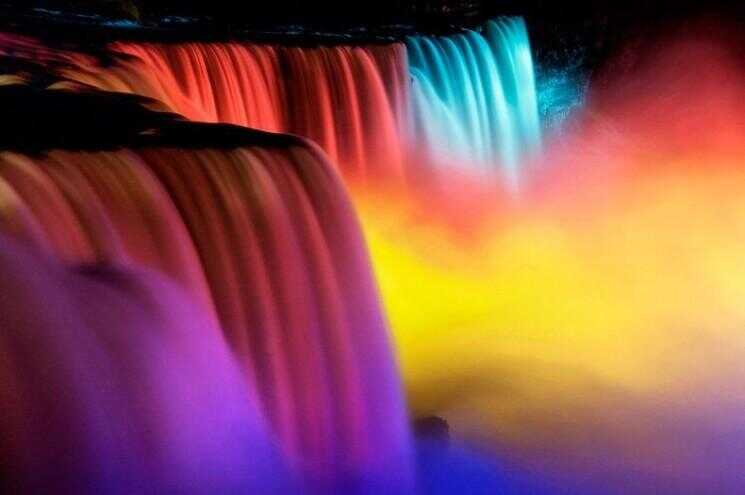 Niagara Falls Light Show