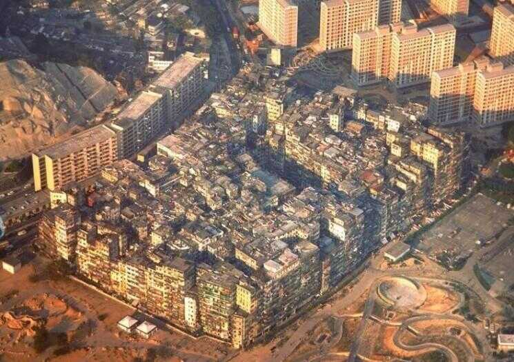 Kowloon Walled City, une densité de population Nightmare