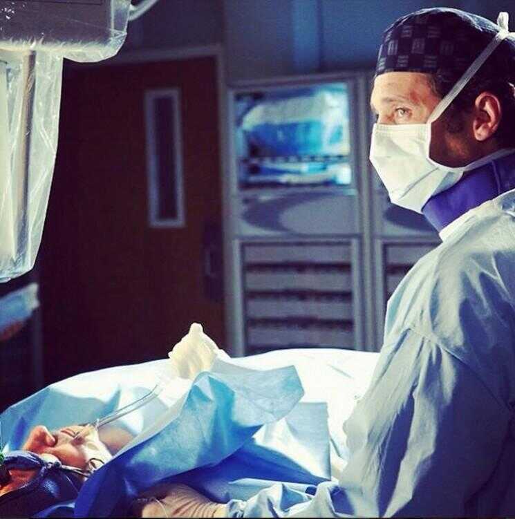 "Grey Anatomy 'Saison 12 spoilers: Shonda Rhimes Recherches pour le Nouveau Homme pour remplacer le docteur McDreamy