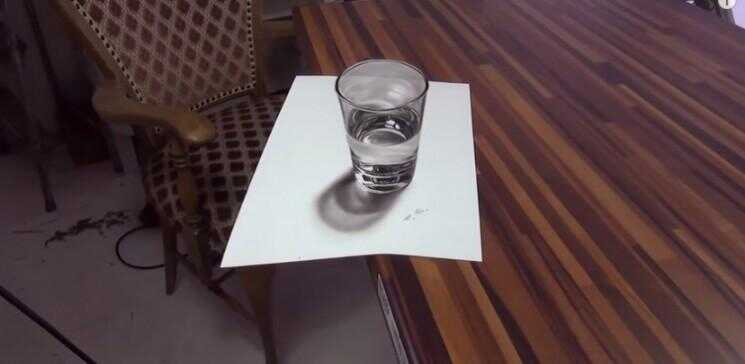 Ces illusions optiques 3D d'un verre d'eau seront Boggle votre cerveau