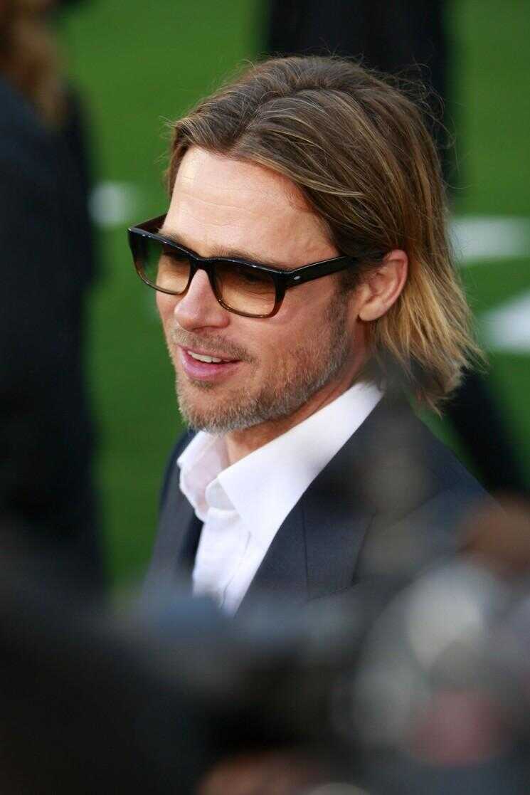 Brad Pitt Looking Hot au Moneyball Premiere: Où est Angelina Jolie?  (Photos)
