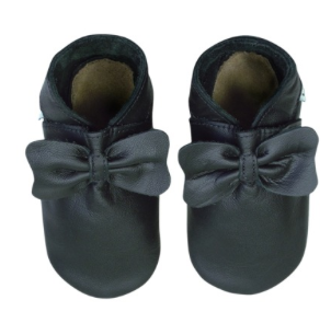 8 chaussures élégantes et festives pour les bébés