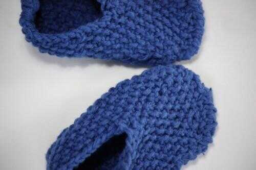 Instructions - chaussures de bébé en tricot dans la mousse