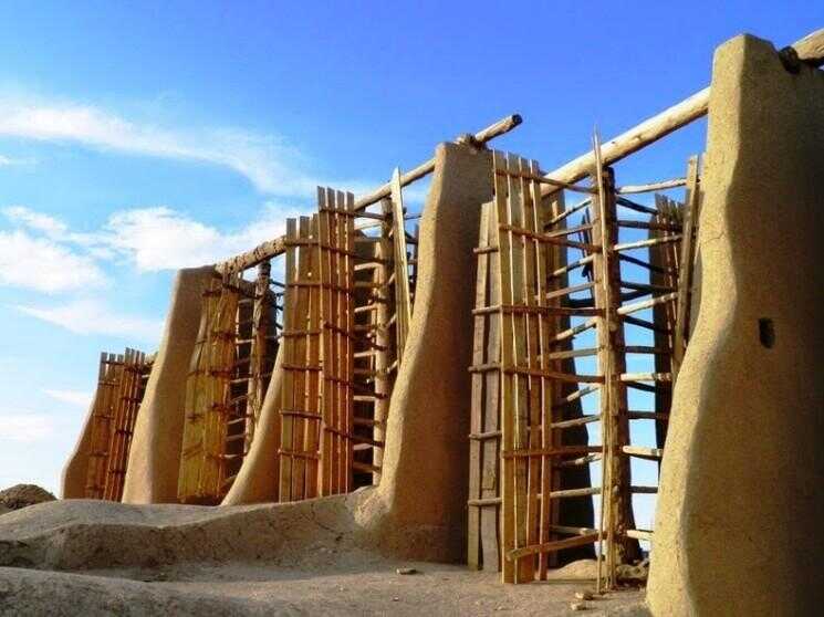 The Ancient moulins à vent de Nashtifan