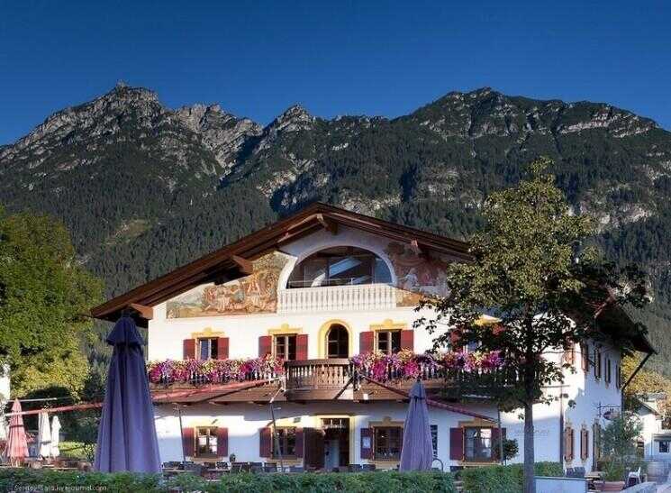 La Belle Ville des Alpes de Garmisch-Partenkirchen, Allemagne