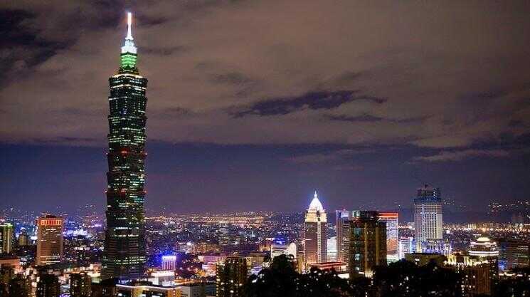 Le 728-Ton Tuned Mass Damper de Taipei 101