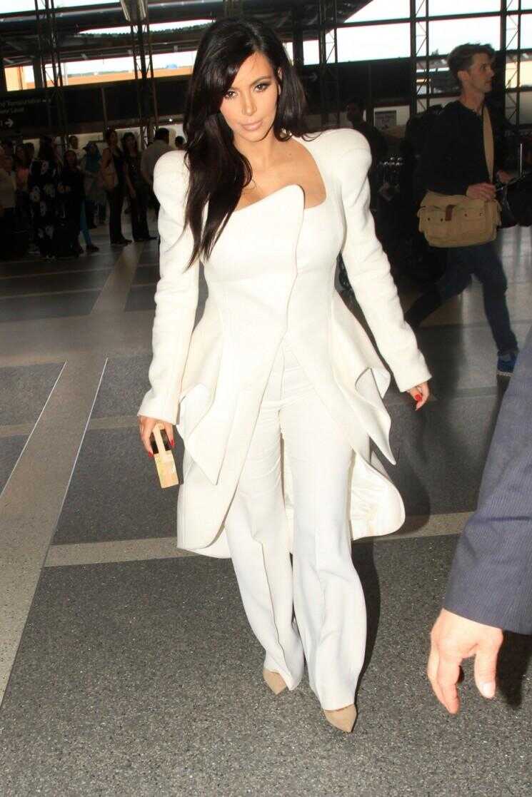 Kim Kardashian Meilleur Bébé Bump Looks de ses deux premiers trimestres (Photos)