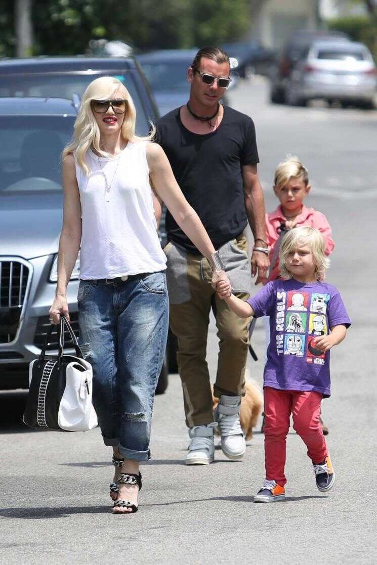Gwen Stefani Heads Pour Jessica Albas maison avec ses enfants pour les honneurs Anniversaire (Photos)