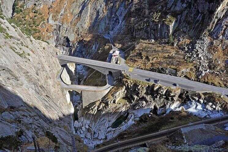 Teufelsbrücke, Le Pont du Diable en Suisse