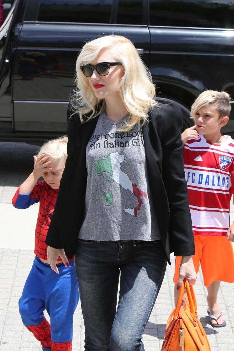 Gwen Stefani est de sortie avec ses enfants!  (Photos)