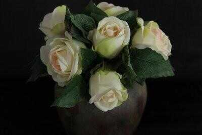 Gardez roses fraîches - afin que vous puissiez profiter de votre bouquet