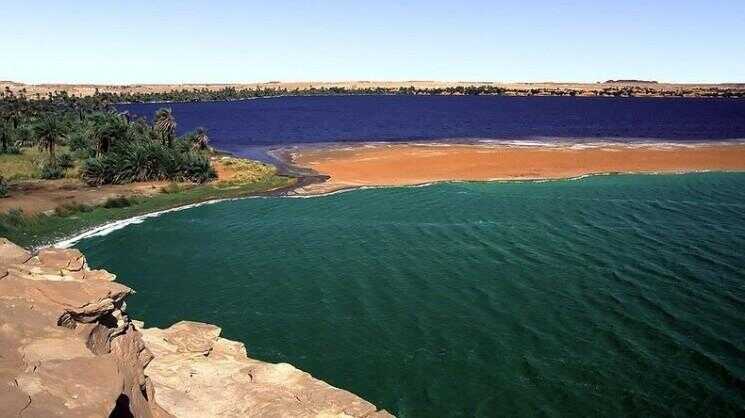 Lacs d'Ounianga, désert du Sahara