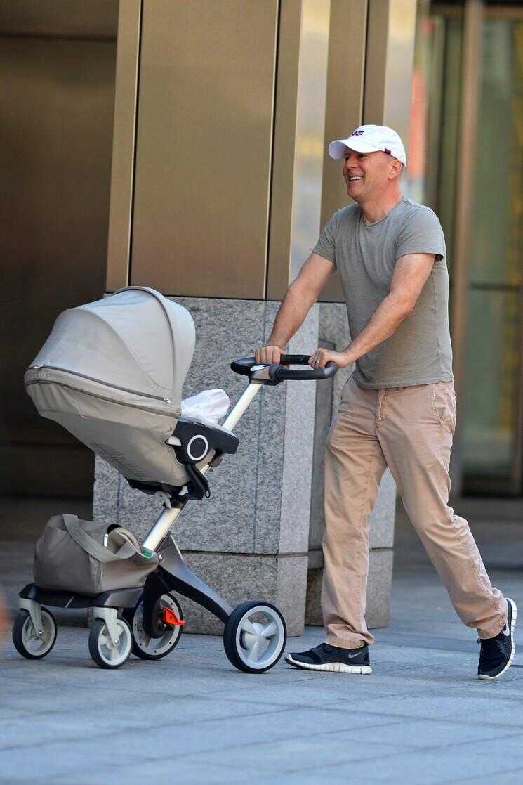 Temps Daddy-fille!  Bruce Willis Steps Out With Baby Mabel (Photos)