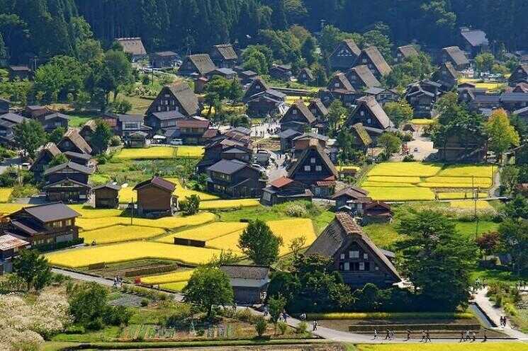 Les Villages historiques de Shirakawa et Gokayama