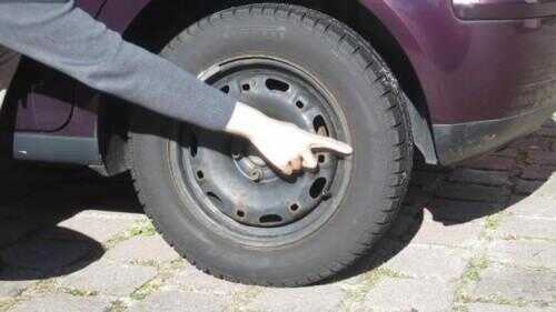 Tailles et tailles de pneus Rim - Pour déterminer le droit pour votre voiture